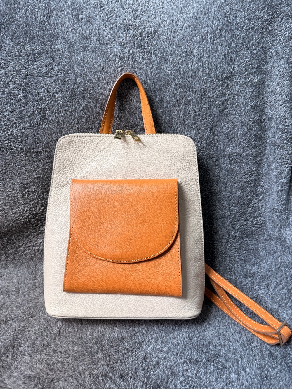 Divina Firenze leather backpack
